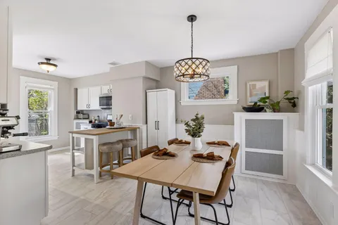 $475,000 | 1060 Goodrich Avenue, St. Paul, MN 55105