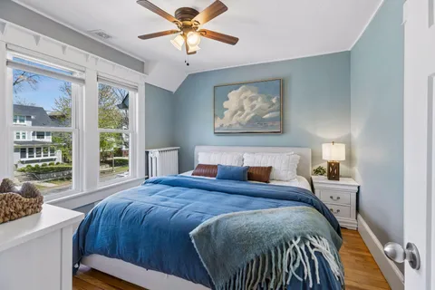$475,000 | 1060 Goodrich Avenue, St. Paul, MN 55105