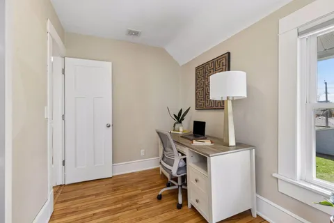 $475,000 | 1060 Goodrich Avenue, St. Paul, MN 55105