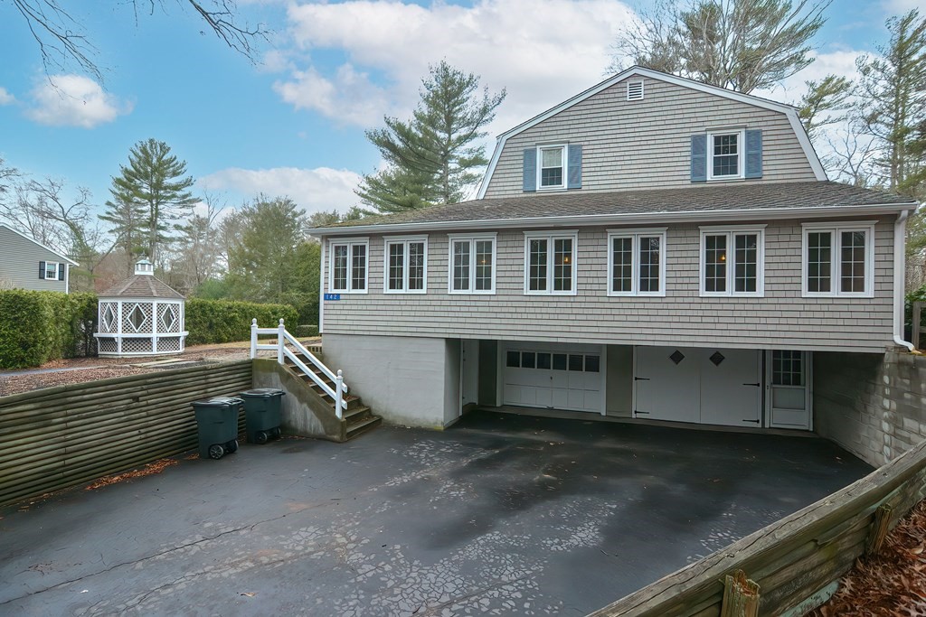 142 Middleboro Road Freetown, MA 02717 - Photo 3 of 42 a view of a house with a yard