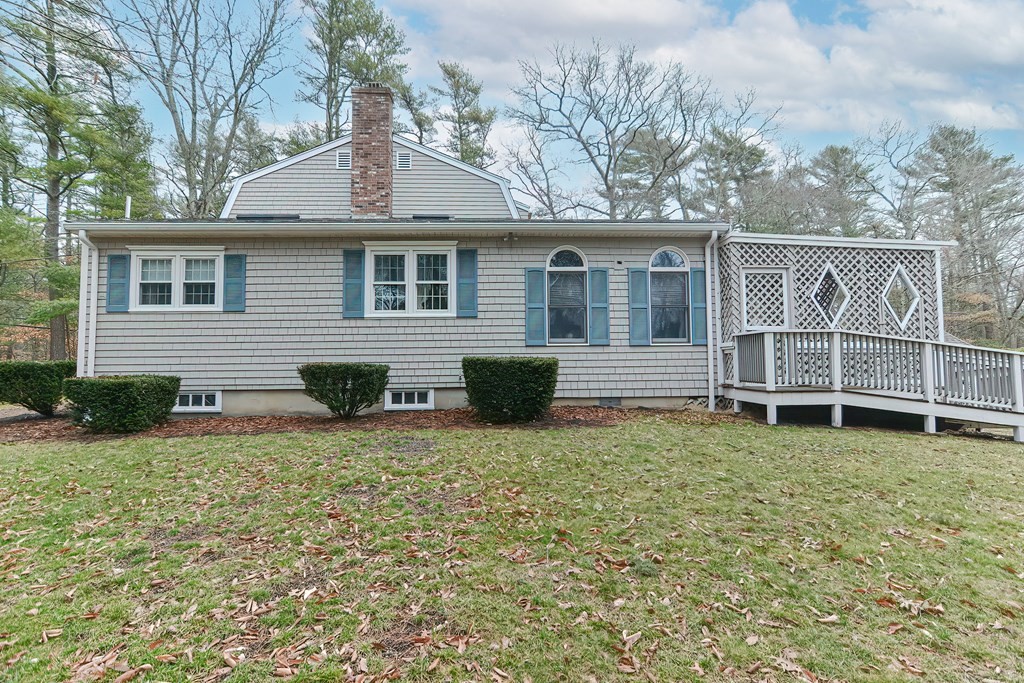 142 Middleboro Road Freetown, MA 02717 - Photo 5 of 42 a view of a house with backyard and a tree
