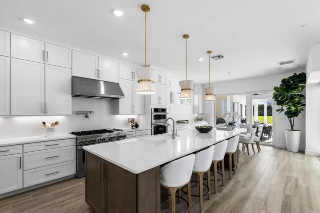 $5,699,000 | 20037 Southeast Bridgewater Drive, Jupiter, FL 33458