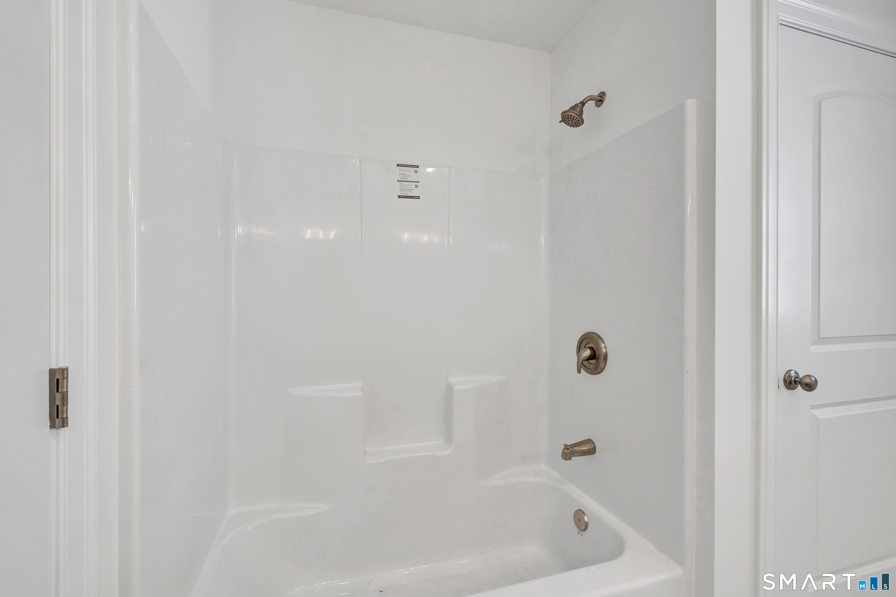 28 Hunting Ridge Road Middlebury, CT 06762 - Photo 34 of 38