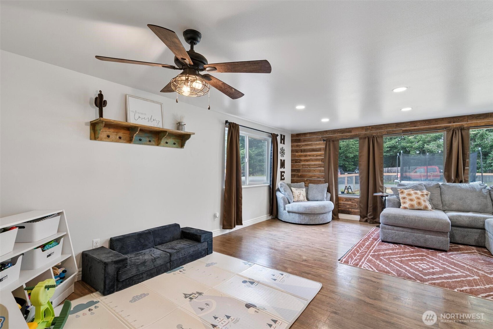 17930 Littlerock Road Southwest Rochester, WA 98579 - Photo 9 of 35 Gallery Image 9