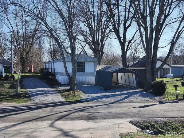 $49,800 | 130 College Avenue, Licking, MO 65542