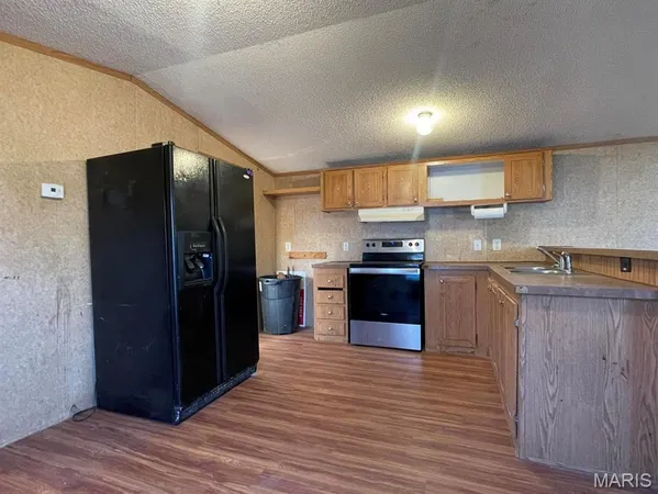 $44,800 | 130 College Avenue, Licking, MO 65542