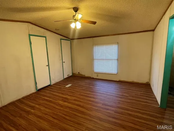 $44,800 | 130 College Avenue, Licking, MO 65542