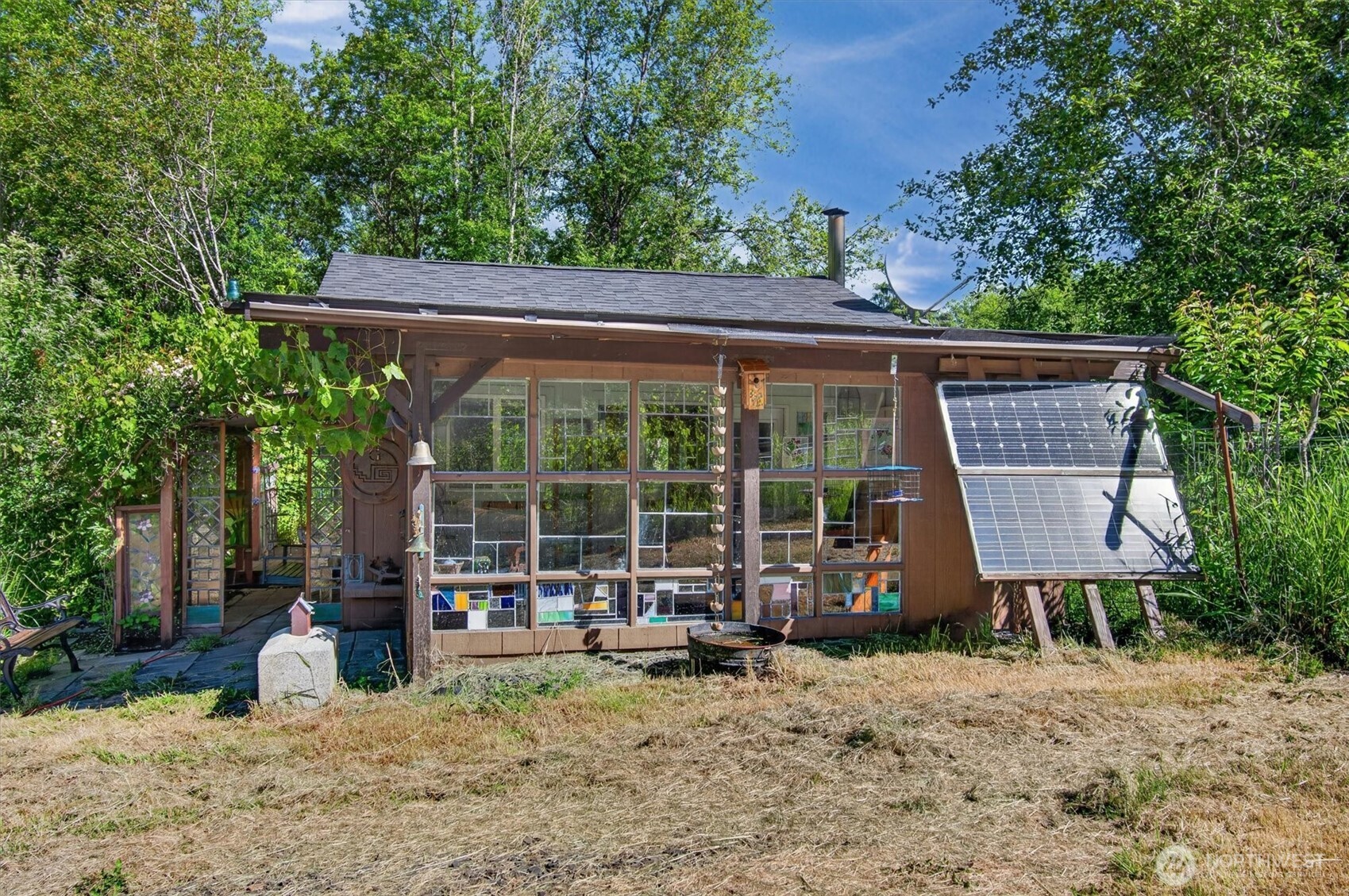 165 Barr Road Rosburg, WA 98643 - Photo 3 of 40