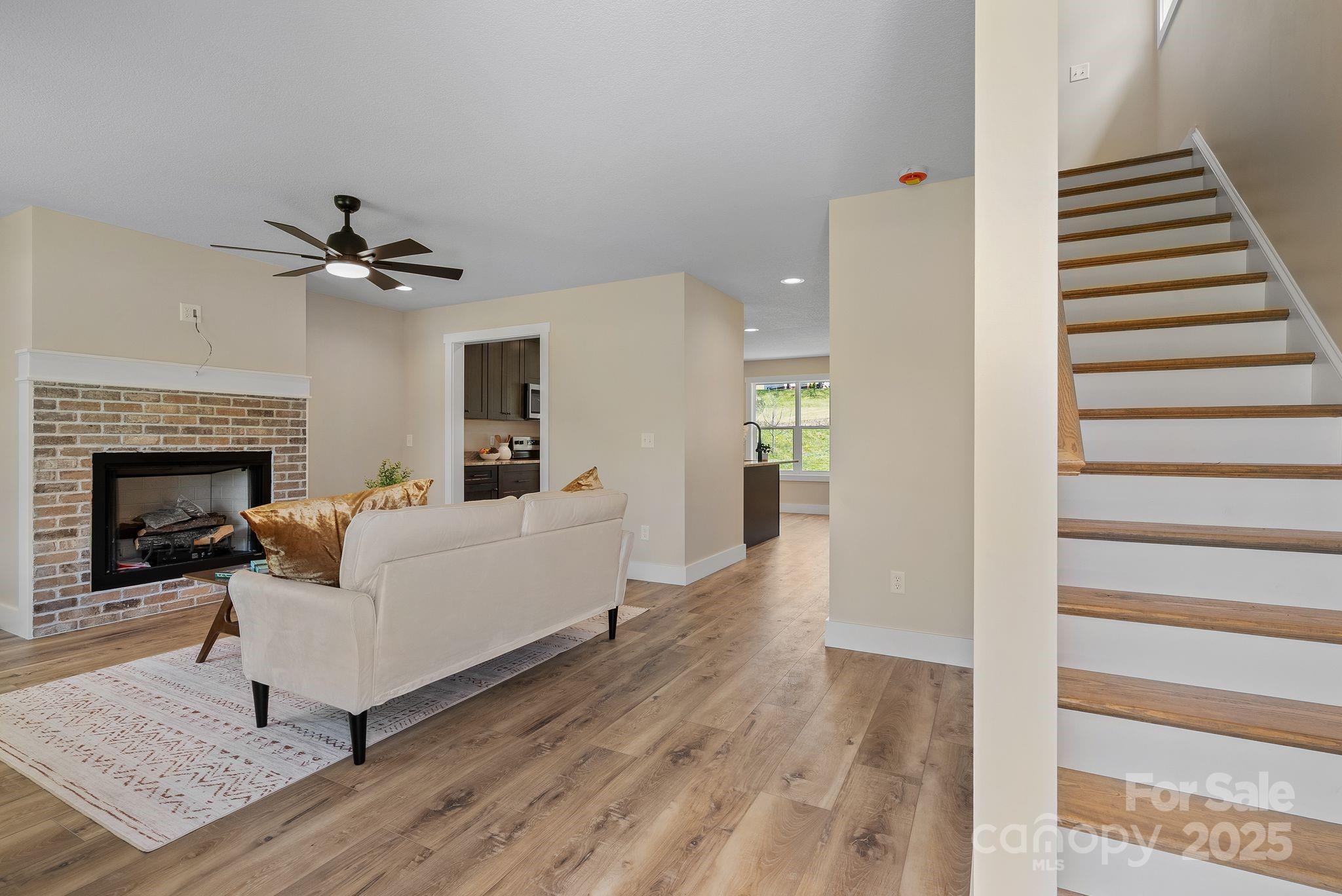 208 Sycamore Farm Road Leicester, NC 28748 - Photo 12 of 34 Gallery Image 12