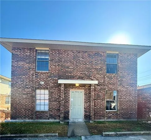 $900 | 906 Jeffrey Court, Unit D, Laplace, LA 70068