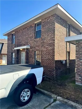 $900 | 906 Jeffrey Court, Unit D, Laplace, LA 70068