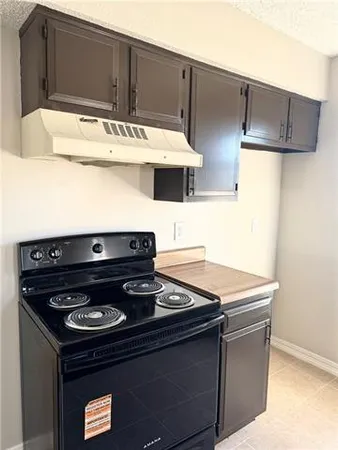 $900 | 906 Jeffrey Court, Unit D, Laplace, LA 70068