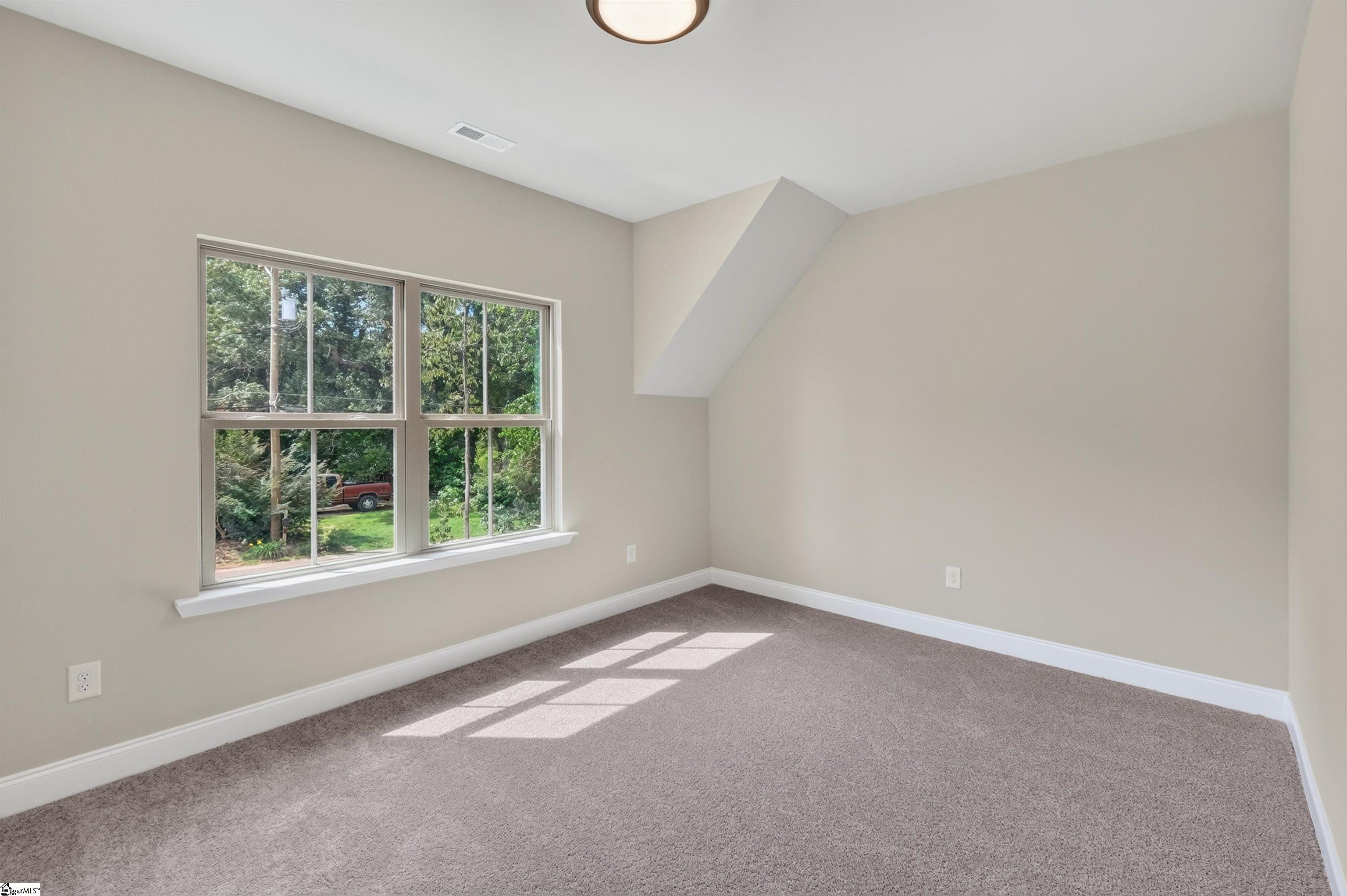 136 South Church Street Duncan, SC 29334 - Photo 19 of 29