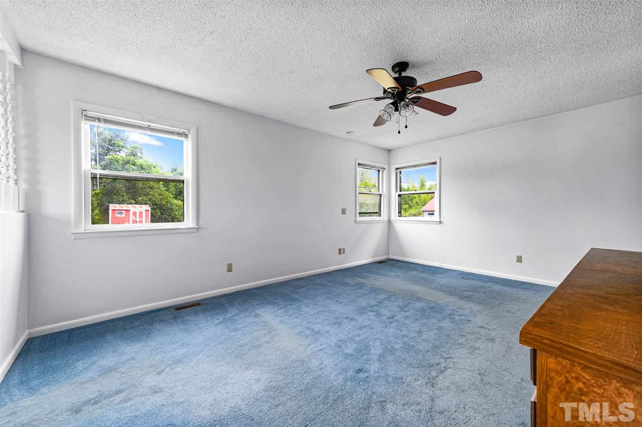 265 Carroll Byrd Road Dunn, NC 28334 - Photo 17 of 26 Gallery Image 17