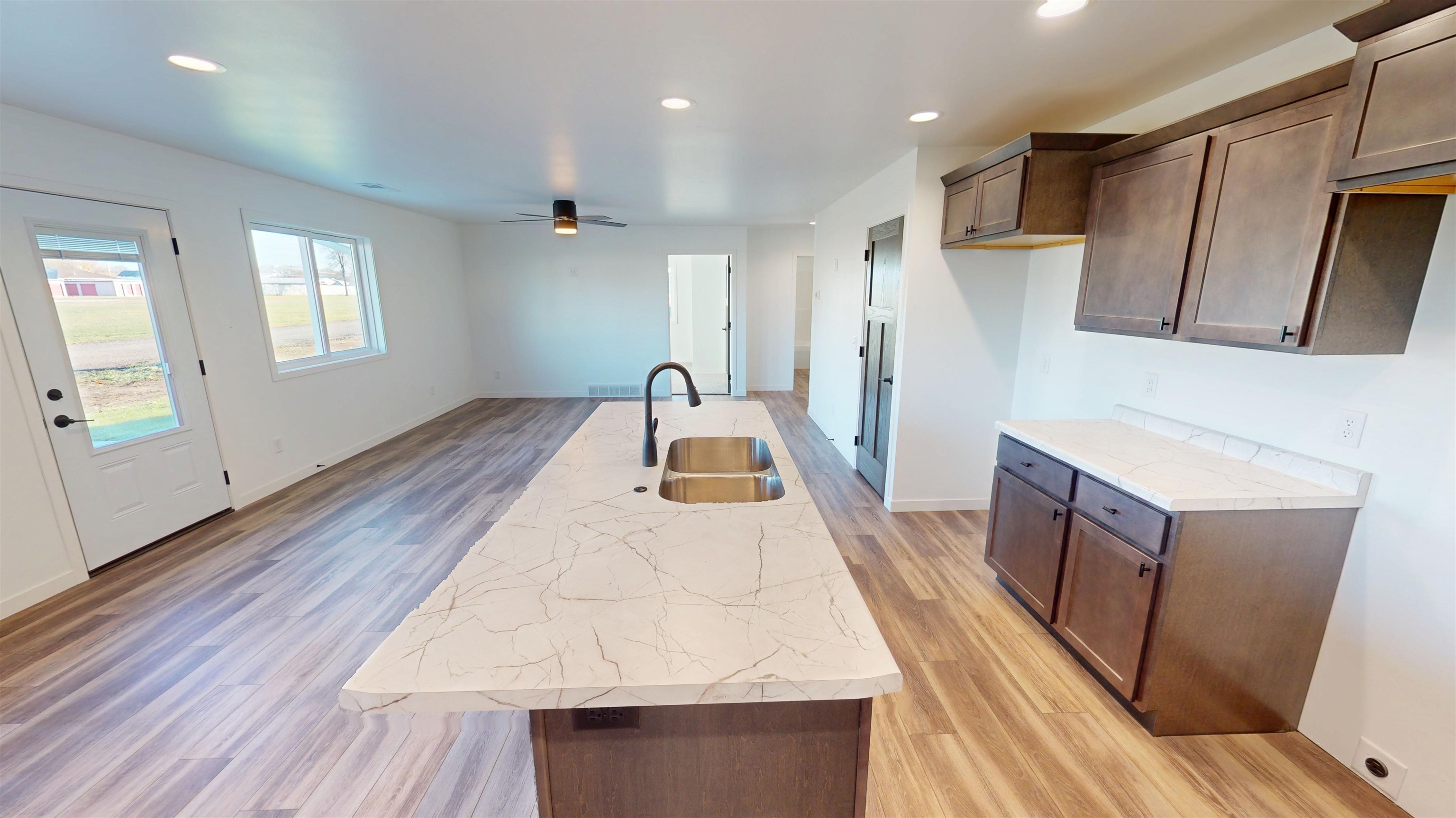 703 Stelting Street Sparta, WI 54656 - Photo 6 of 25