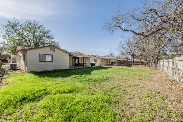 $1,600 | 7215 Marble Creek Drive, San Antonio, TX 78238