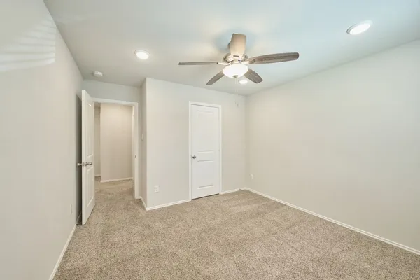 $1,745 | 901 Chickasaw Drive, Conroe, TX 77316