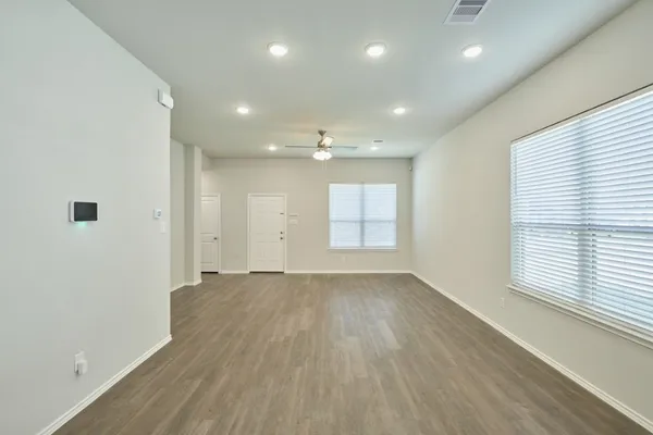 $1,745 | 901 Chickasaw Drive, Conroe, TX 77316