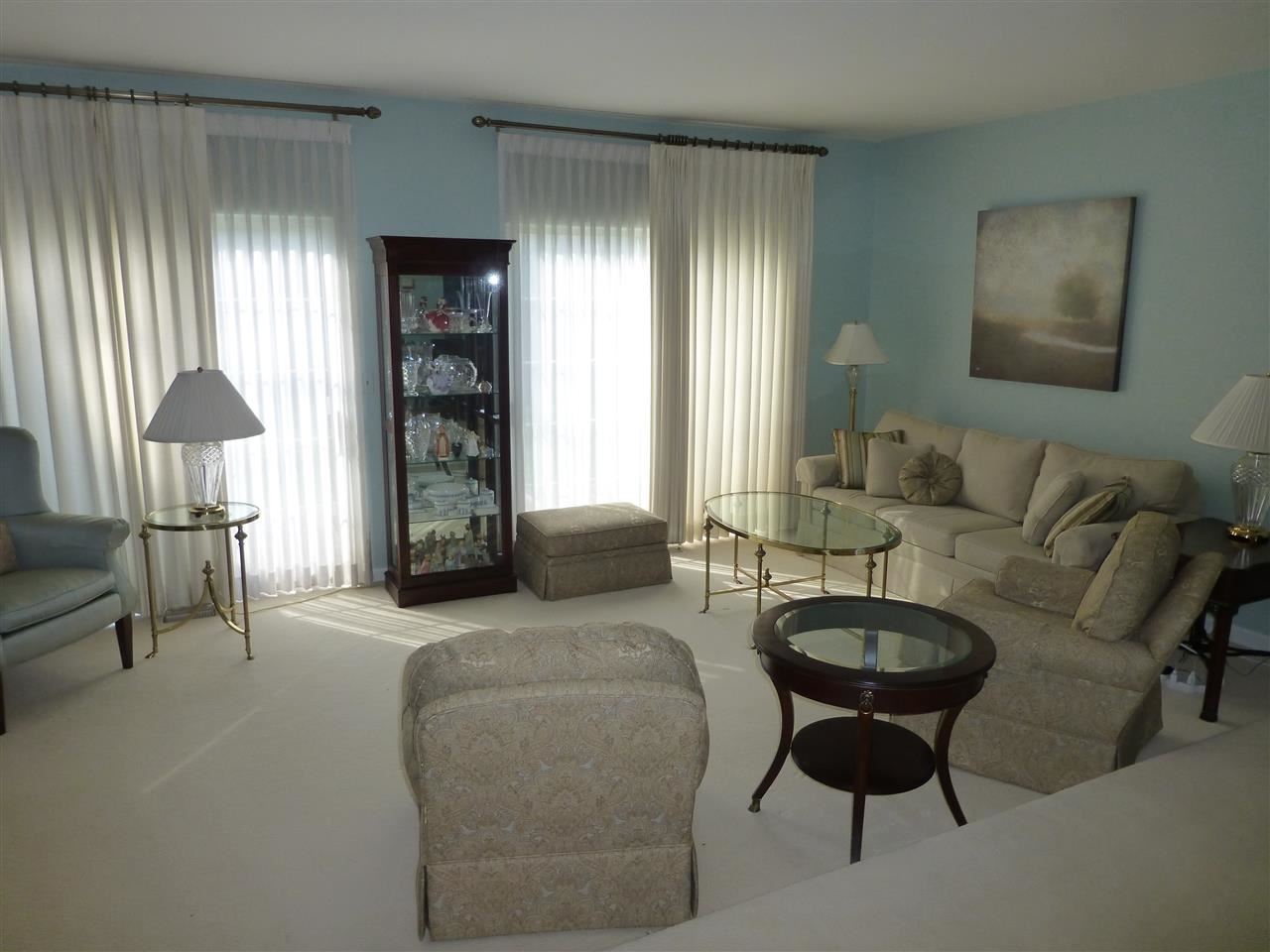 1425 Lantern Lane Rochester, MI 48306 - Photo 10 of 27 31194006-9.JPG