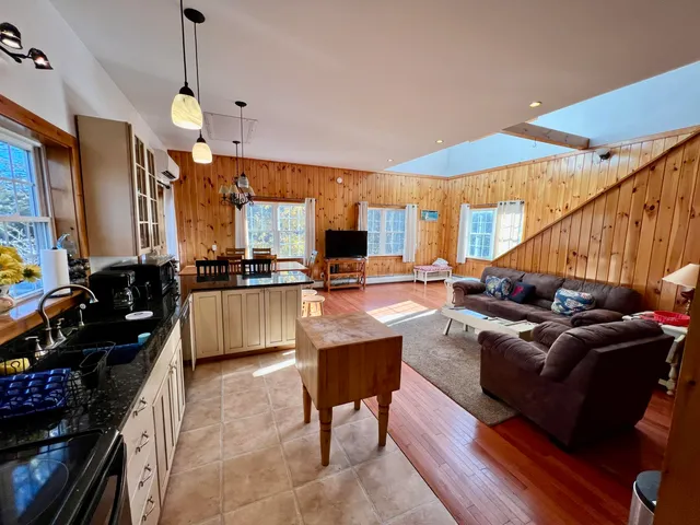 $999,000 | 29-30 Leighton Road, Tremont, ME 04653