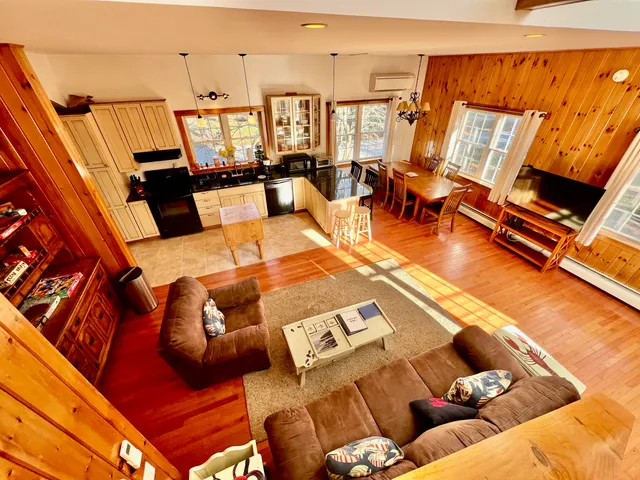 $999,000 | 29-30 Leighton Road, Tremont, ME 04653