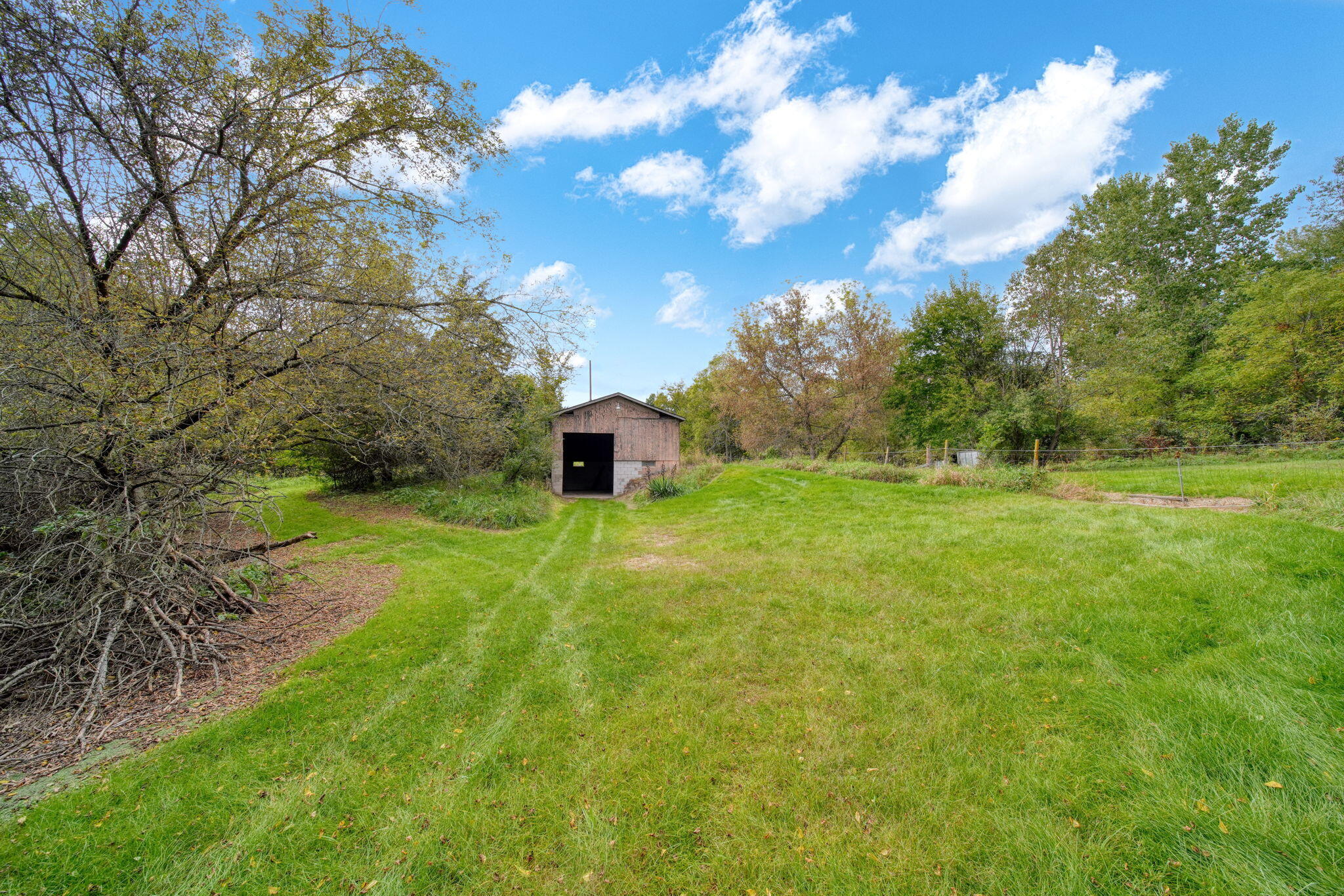 11250 Sharon Valley Road Brooklyn, MI 49230 - Photo 65 of 76 61-web-or-mls-DSC02400_HDR