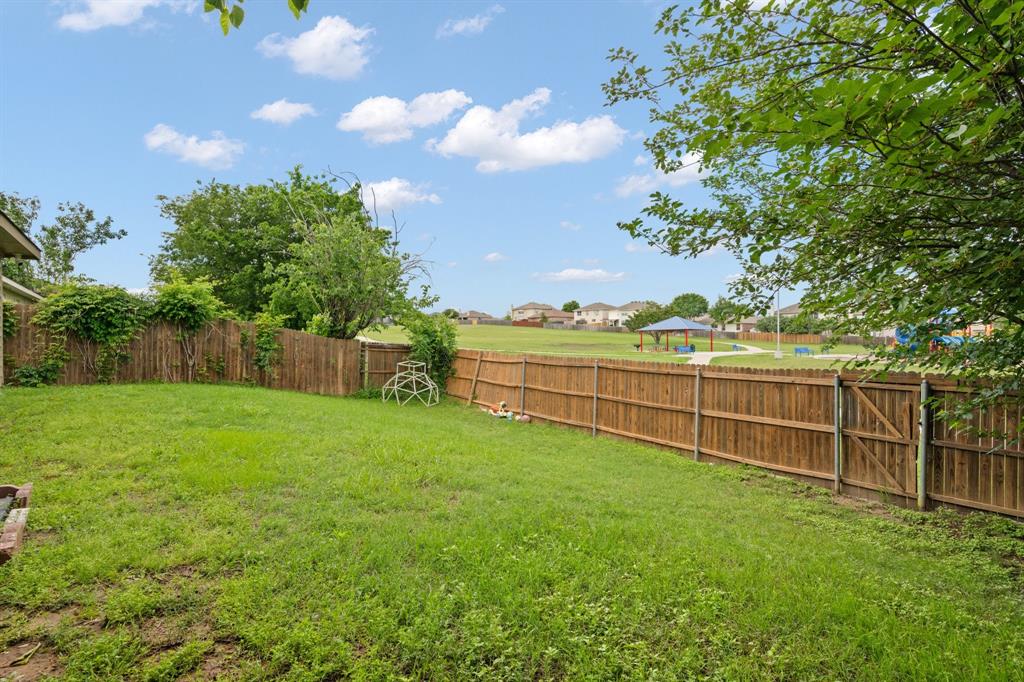 9936 Long Rifle Drive Fort Worth, TX 76108 - Photo 15 of 17