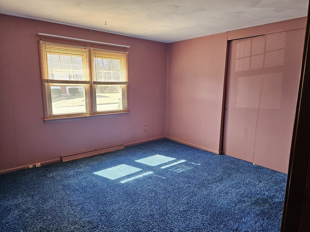 9 Upland Road Holyoke, MA 01040 - Photo 20 of 31 Gallery Image 20