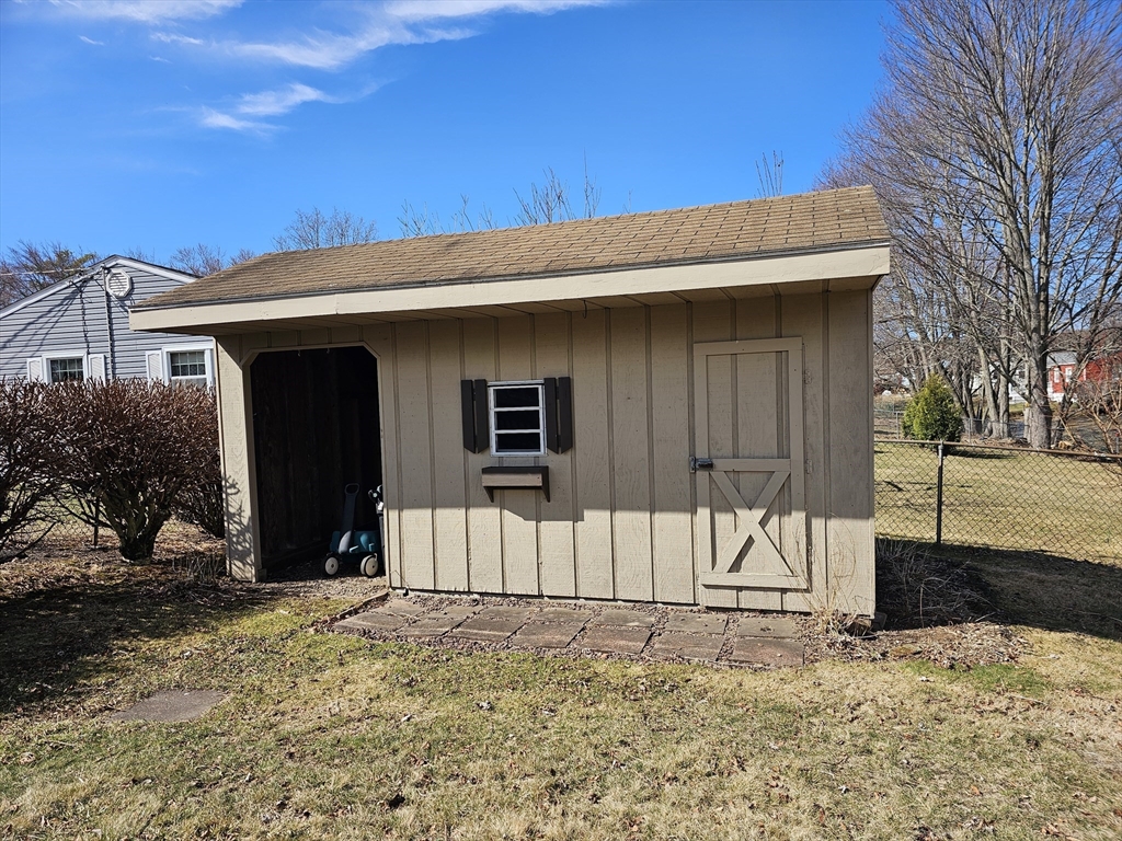 9 Upland Road Holyoke, MA 01040 - Photo 31 of 31 Gallery Image 31