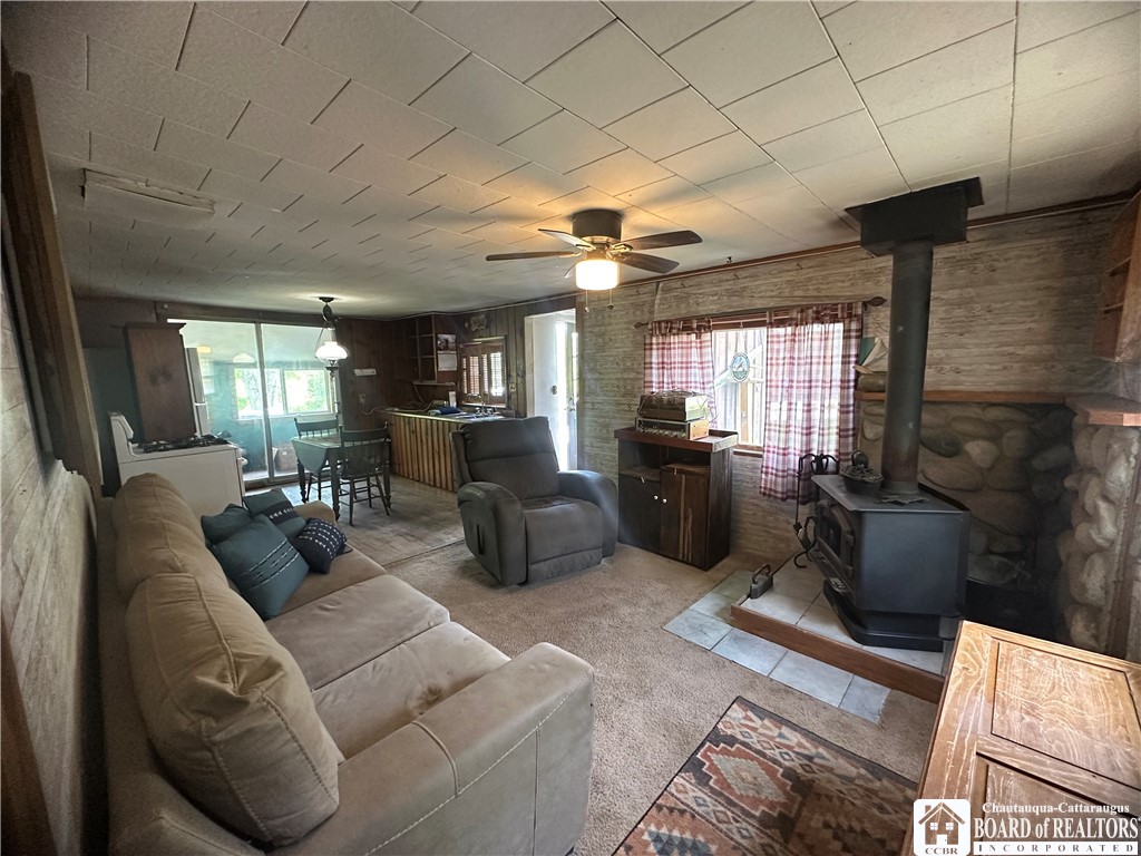 86 Wildemere Drive Java, NY 14009 - Photo 7 of 19 living room