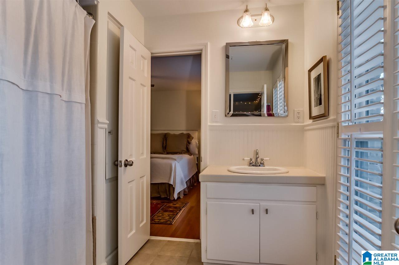 3529 Spring Valley Terrace Birmingham, AL 35223 - Photo 24 of 35