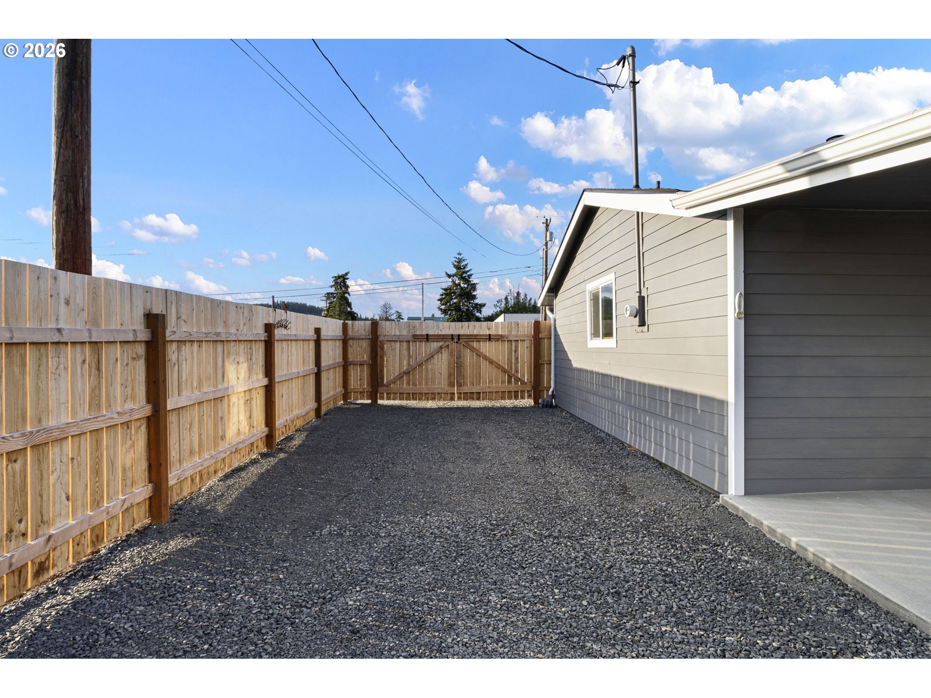 114 East 3rd Street Lowell, OR 97452 - Photo 29 of 31