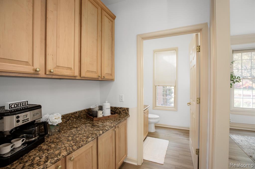 44537 Spring Hill Road Northville, MI 48168 - Photo 30 of 72