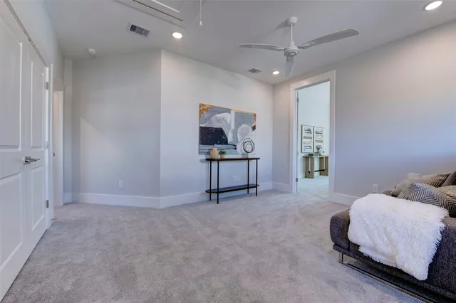 $495,000 | 5144 Rosslyn Road, Houston, TX 77018