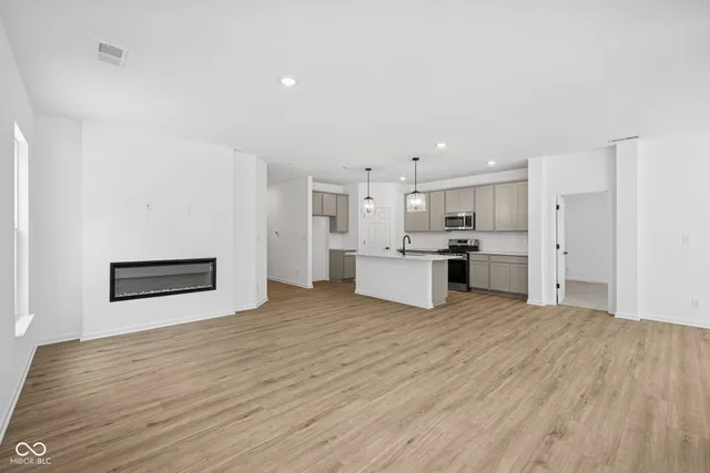 $312,990 | 5526 Aspen Wood Lane, Indianapolis, IN 46239