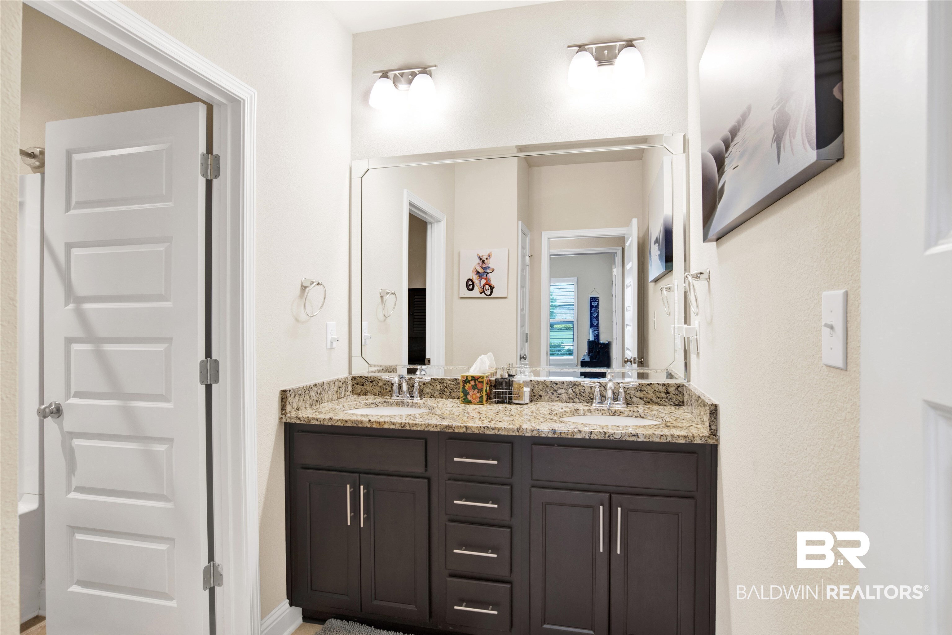 4196 Inverness Circle Gulf Shores, AL 36542 - Photo 24 of 43 Guest Bathroom #1 with separate water closet