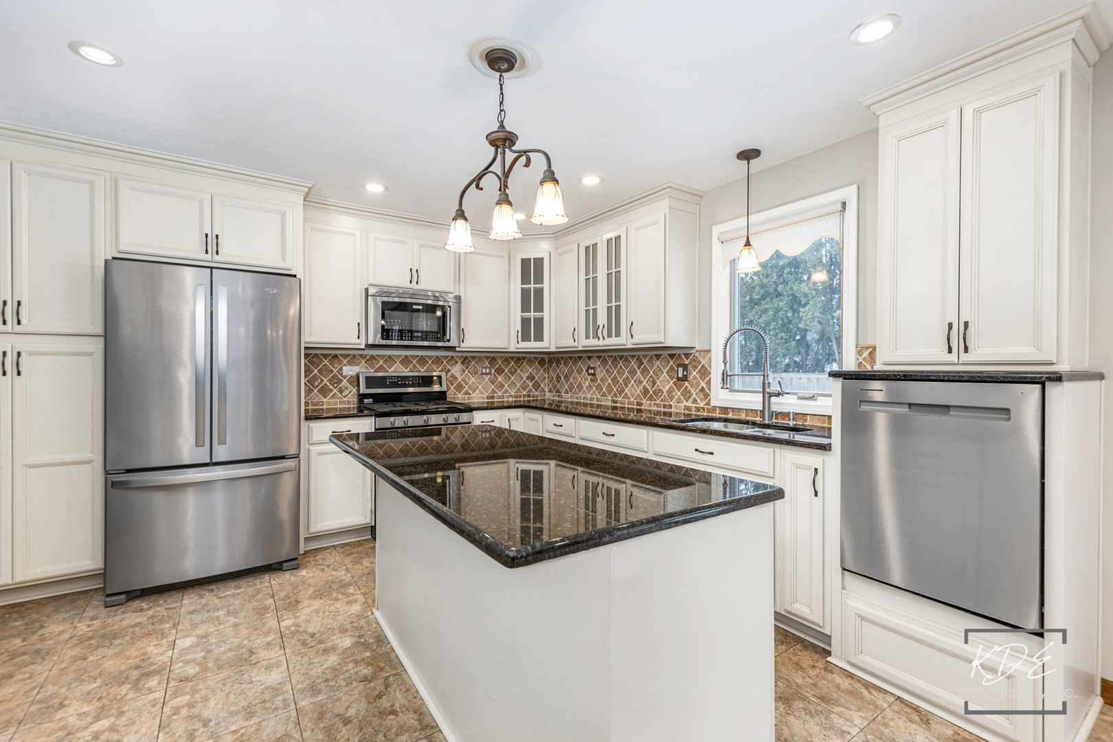 515 Cimarron Drive West Aurora, IL 60504 - Photo 19 of 65