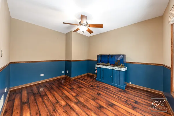 $575,000 | 515 Cimarron Drive West, Aurora, IL 60504