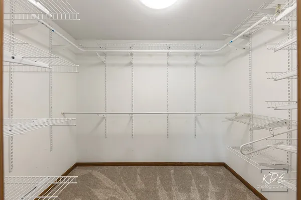 $575,000 | 515 Cimarron Drive West, Aurora, IL 60504