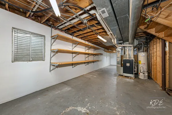 $575,000 | 515 Cimarron Drive West, Aurora, IL 60504