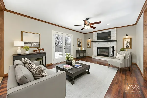 $575,000 | 515 Cimarron Drive West, Aurora, IL 60504