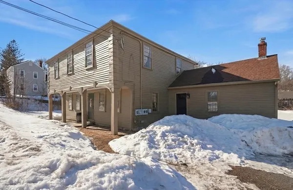 $730,000 | 650 Central Turnpike, Sutton, MA 01590