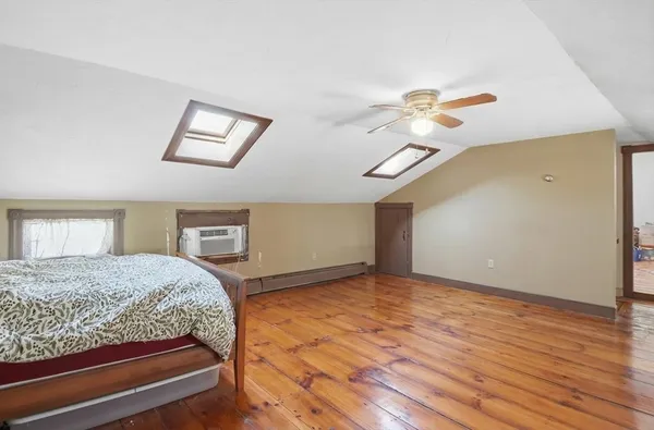 $730,000 | 650 Central Turnpike, Sutton, MA 01590