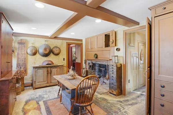 $730,000 | 650 Central Turnpike, Sutton, MA 01590