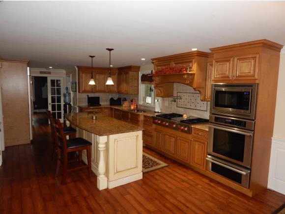 13 Tyler Road Derry, NH 03038 - Photo 15 of 22