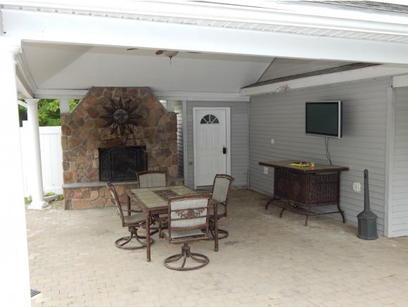 13 Tyler Road Derry, NH 03038 - Photo 9 of 22