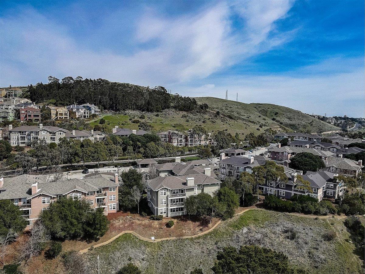 633 Swallowtail Court Brisbane, CA 94005 - Photo 40 of 42 an aerial view of multiple house