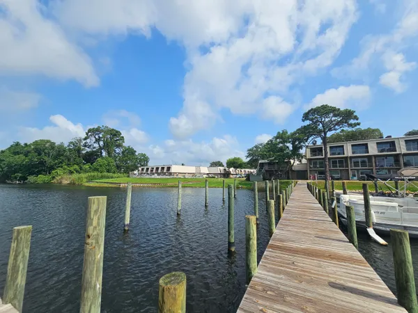 $115,000 | 210 Pelham Road, Unit 216C, Fort Walton Beach, FL 32547