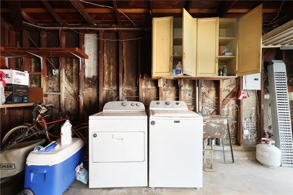 $755,000 | 11702 Utah Avenue, South Gate, CA 90280