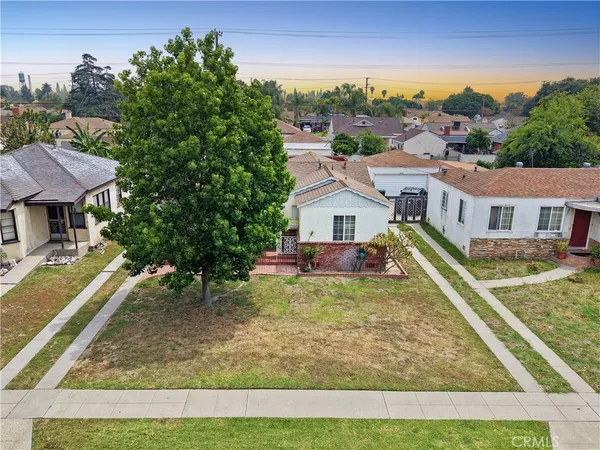 $755,000 | 11702 Utah Avenue, South Gate, CA 90280